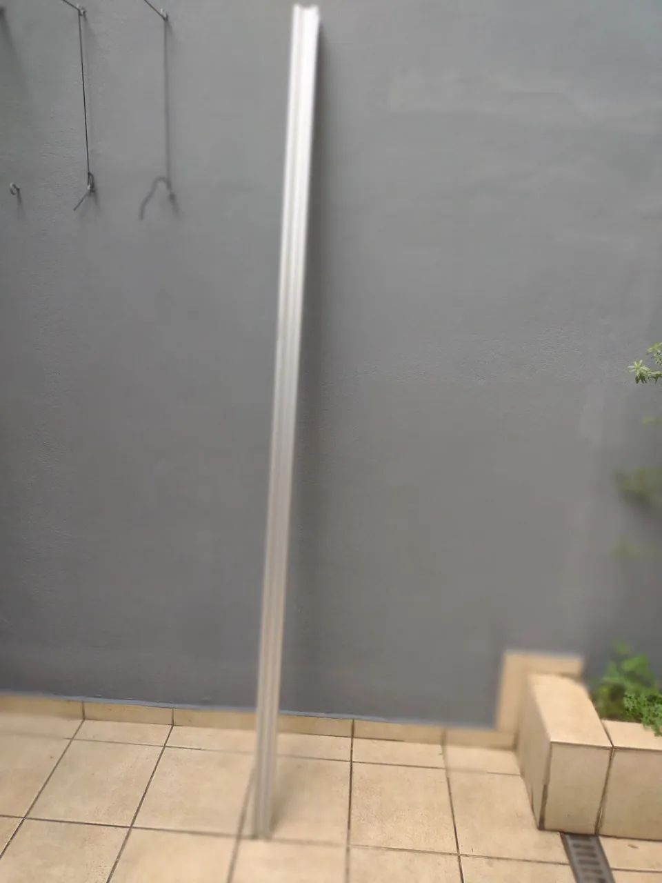 Vendo 6 PERFIS de alumínio para DIVISÓRIAS  - Foto 4