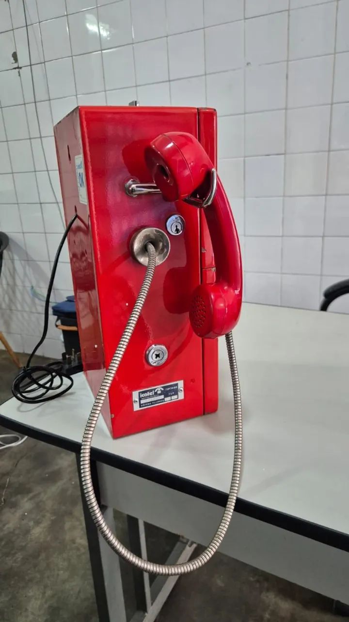 Orelhão ICATEL - Completo com cofre  - Foto 2