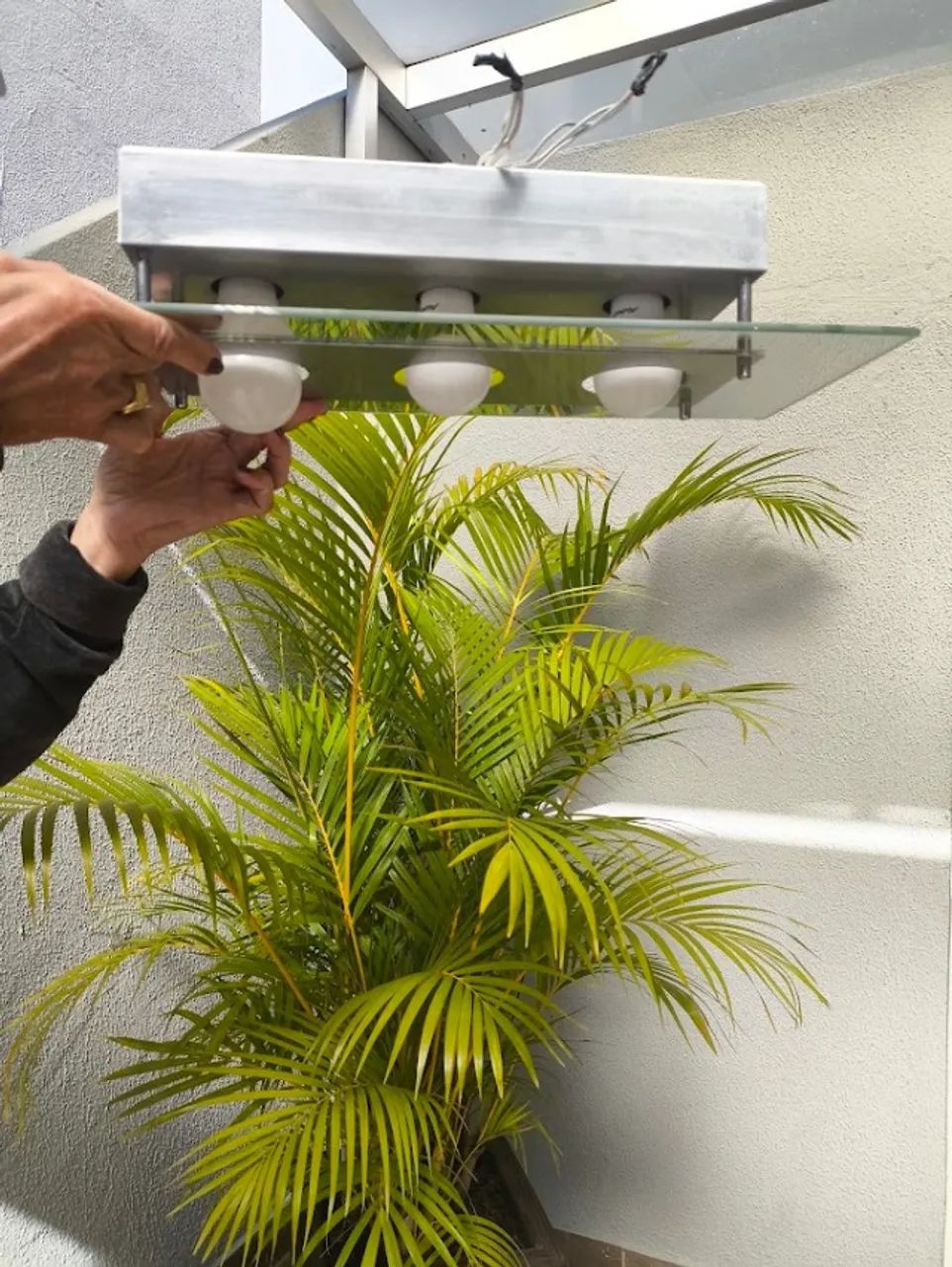 Plafon Lustre Retangular Espelhado (3 Lâmpadas) - Lindo e Moderno - Foto 4