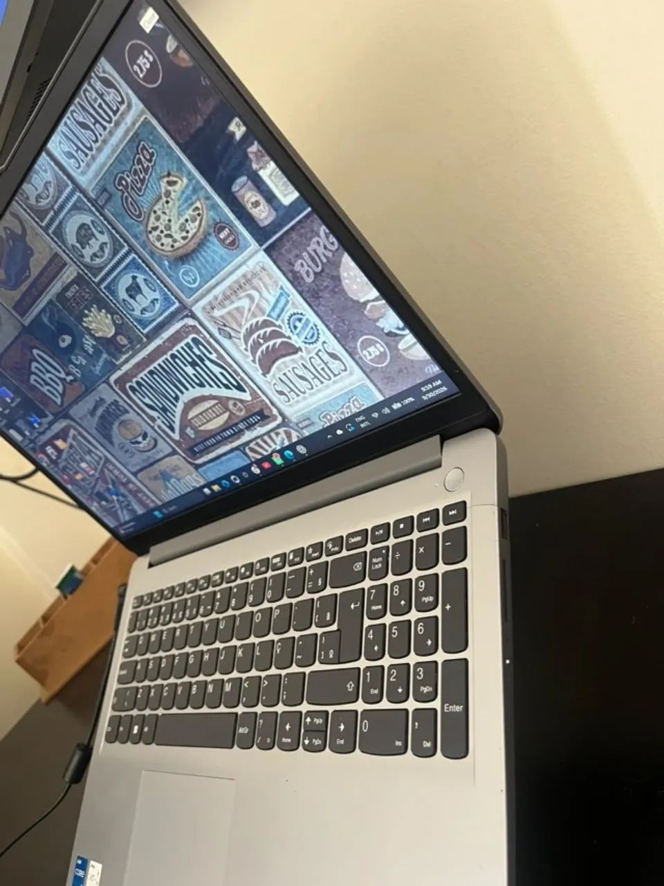 Notebook Lenovo - Foto 3