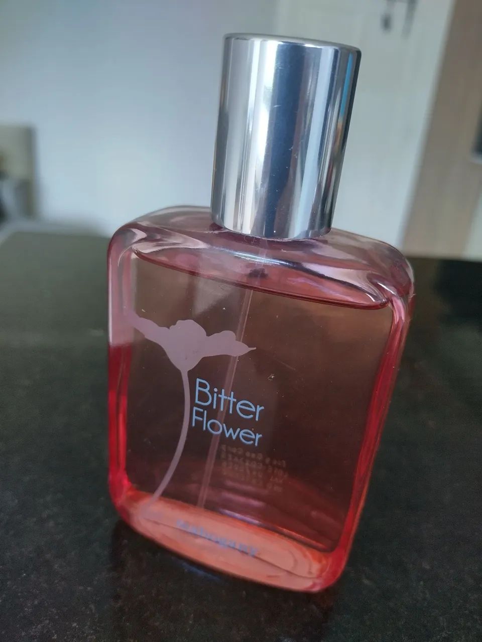 Perfume boticário e Mahogany 