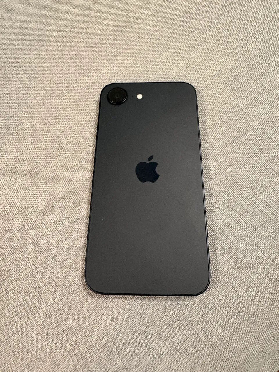 Iphone 16e - Impecável  - Foto 4