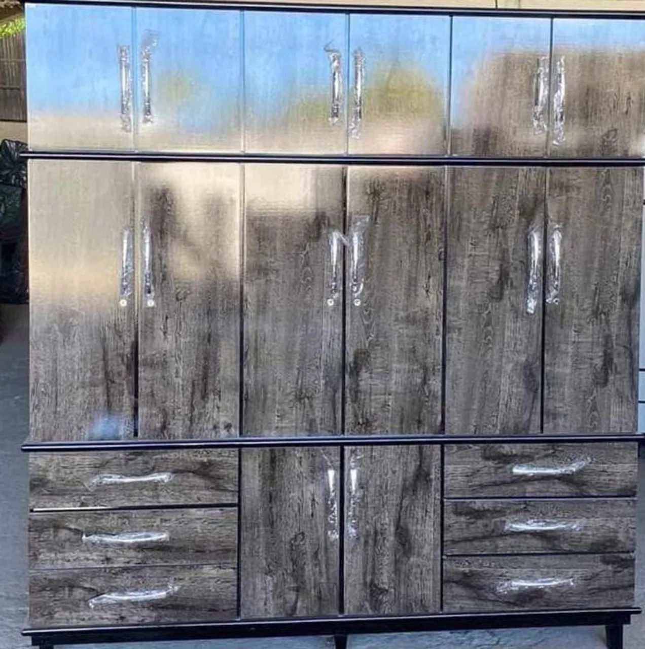 Guarda roupa 6 portas  - Foto 2