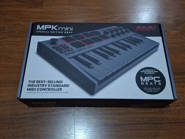 AKAI Professional MPK Mini MK3 Grey (cinza) - Instrumentos