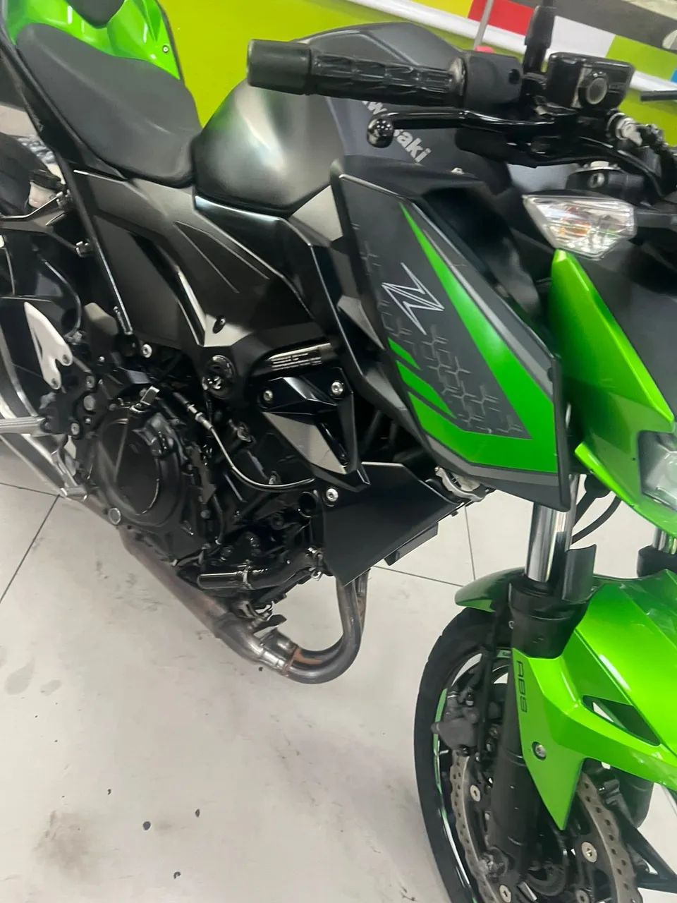 KAWASAKI Z400 - Foto 4