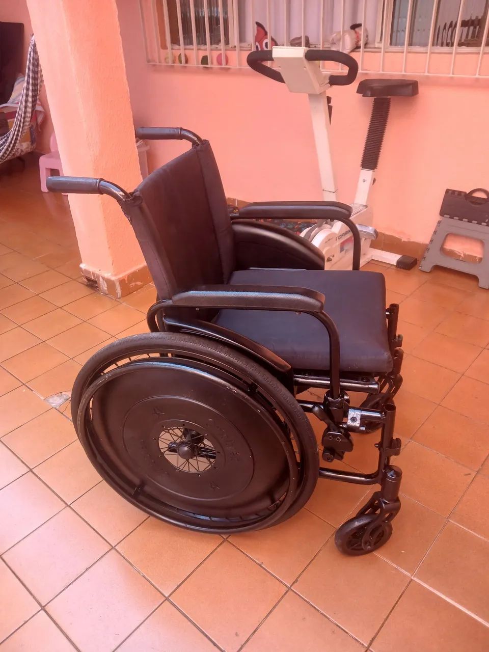 Cadeiras  de roda,banho e social!! - Foto 2