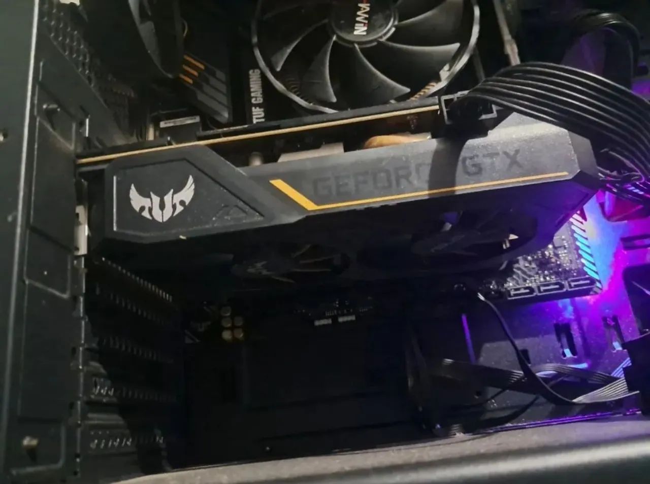 GTX 1660 SUPER 6GB  - Foto 2