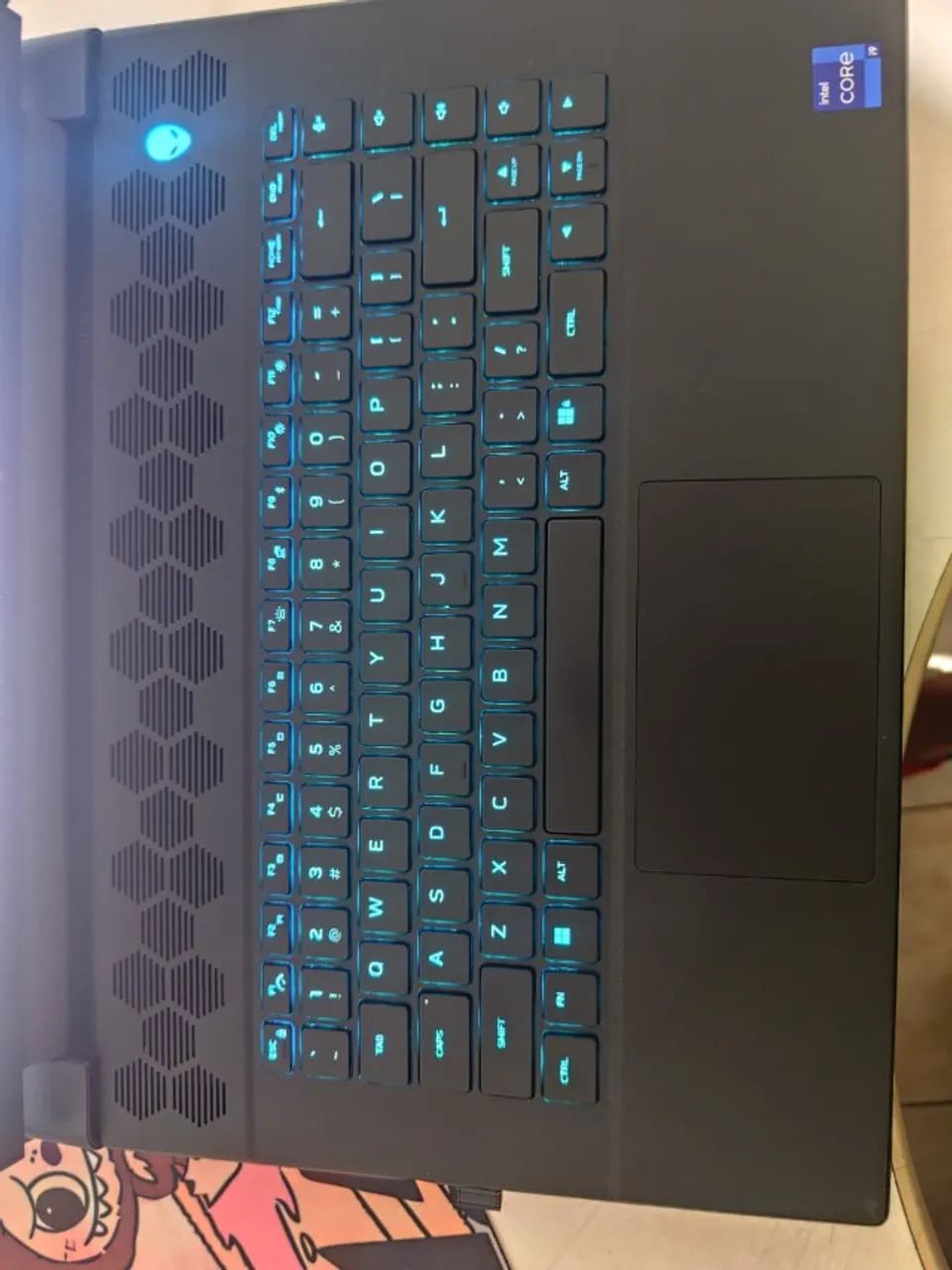 Alienware M16 R1 | RTX 4090 16GB | i9-13900HX | 32GB RAM | 1TB SSD