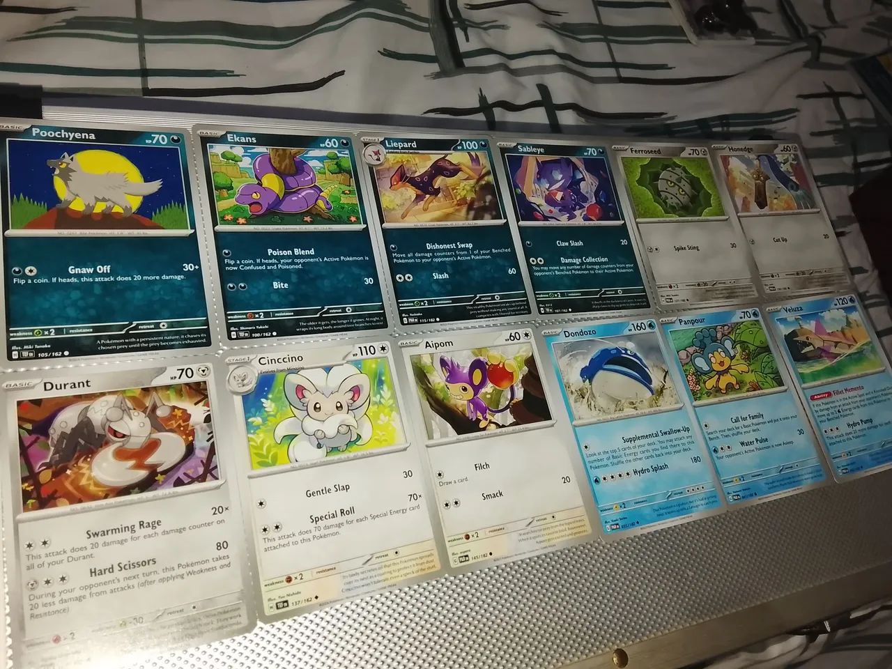 52 Cartas Pokémon Originais Novas + extras - Foto 2
