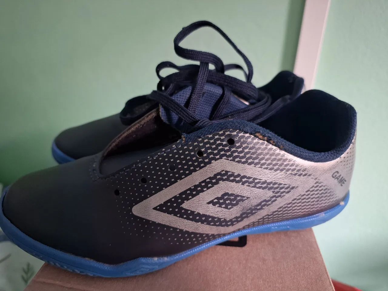 Chuteira umbro tam. 34 - Foto 3