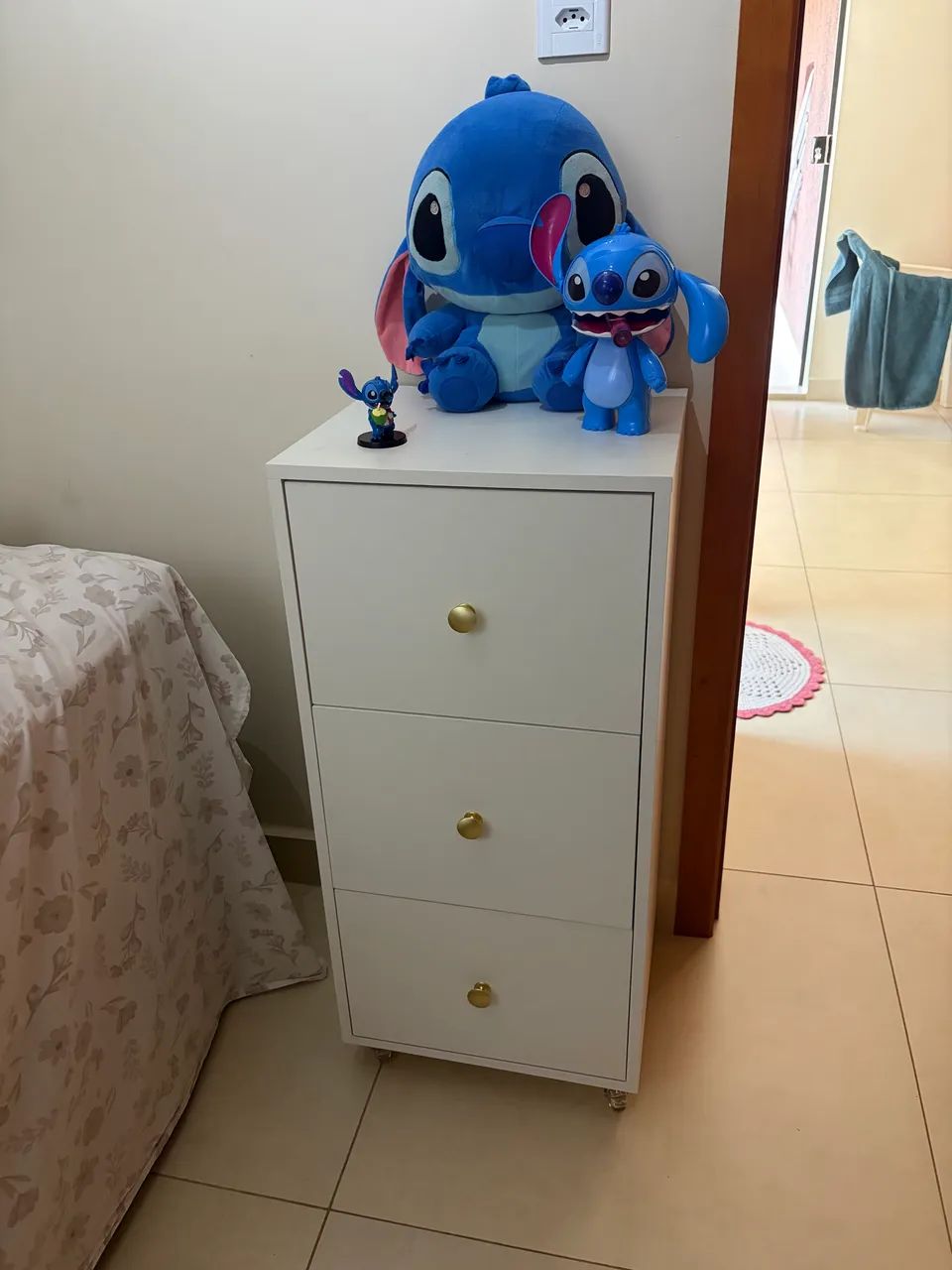 Vendo criado mudo 