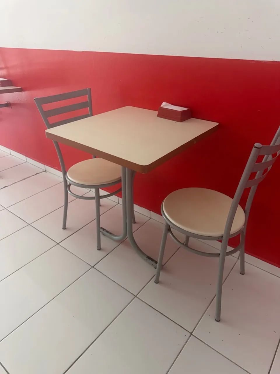 Mesa 4 cadeiras restaurante  - Foto 4