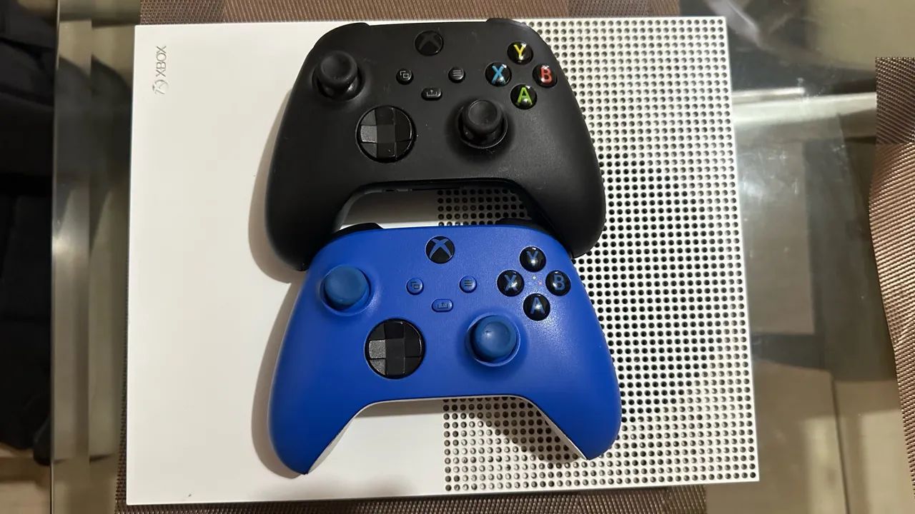 Xbox One S 