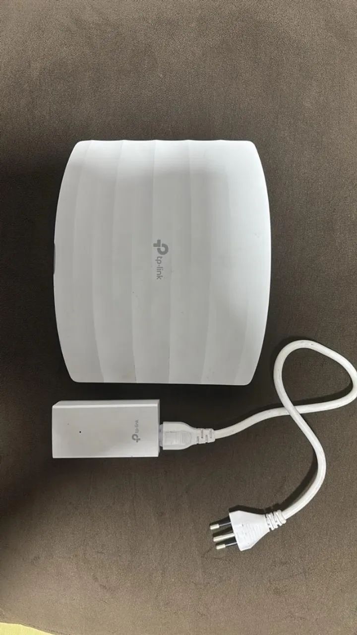 Access Point TP-Link Omada (Modelo Quadrado) + Injetor PoE