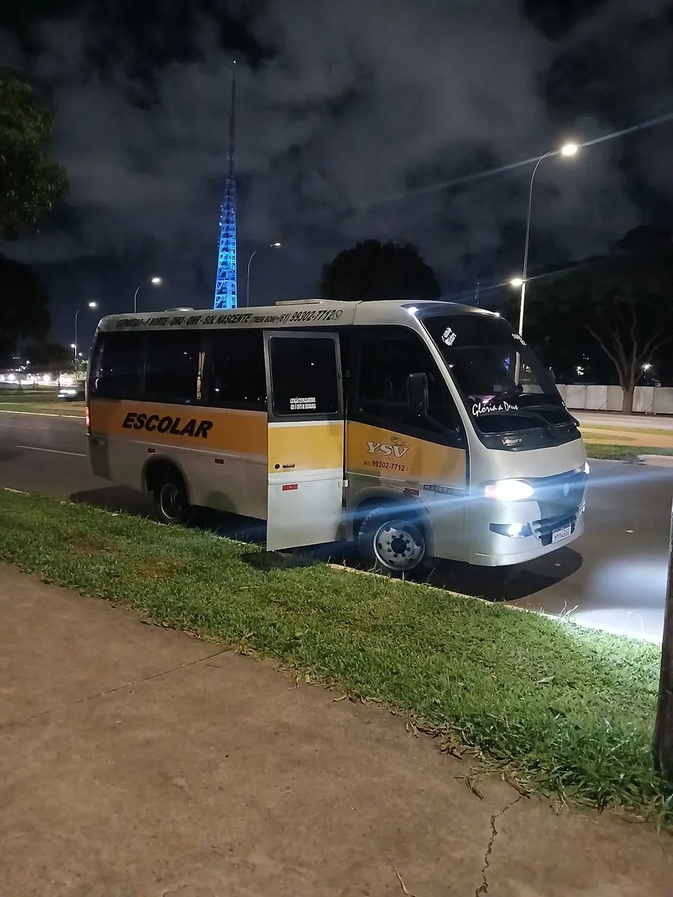 Aluguel de van ,ônibus e Microônibus 