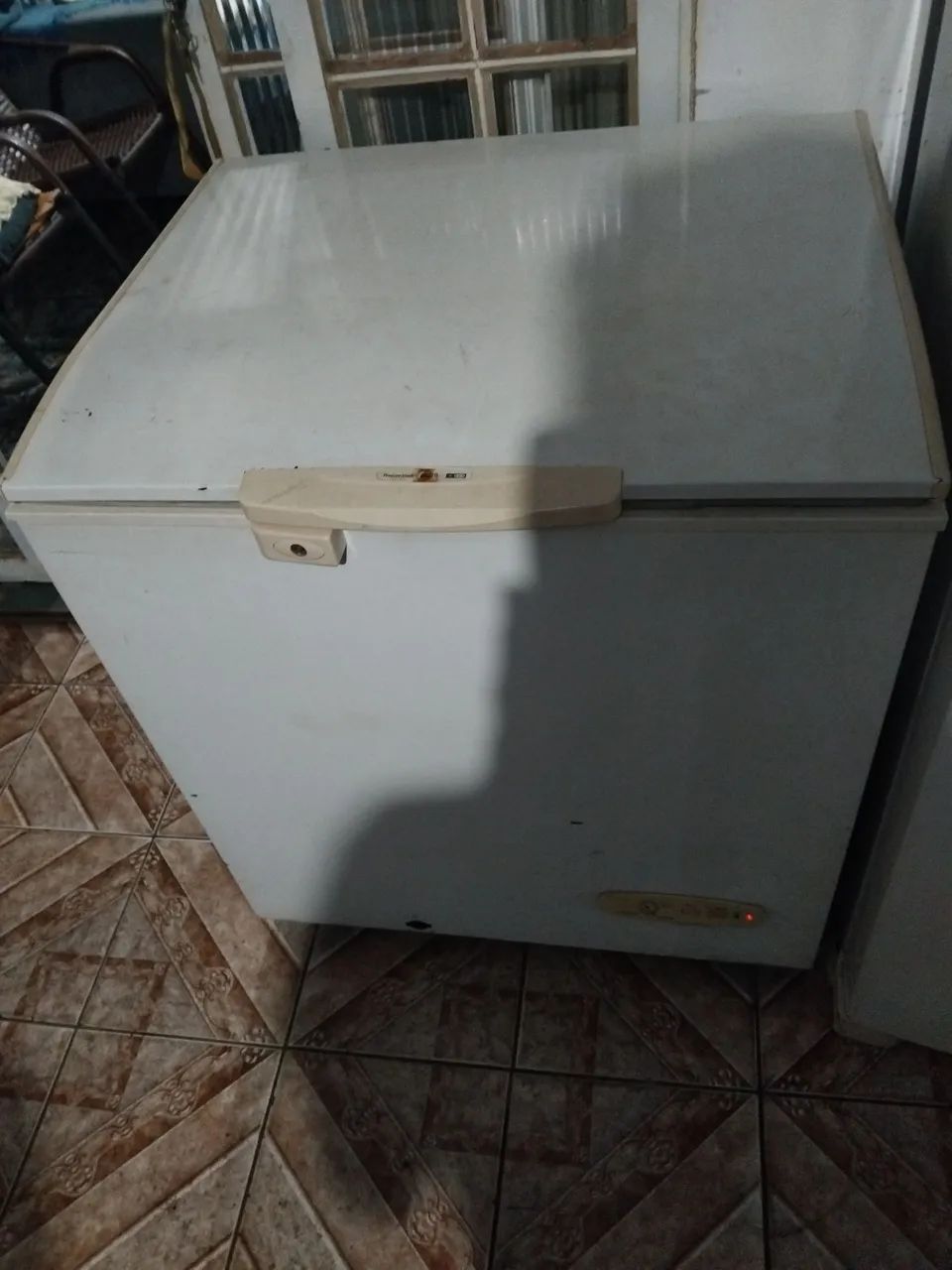 Frezeer 210 litros 