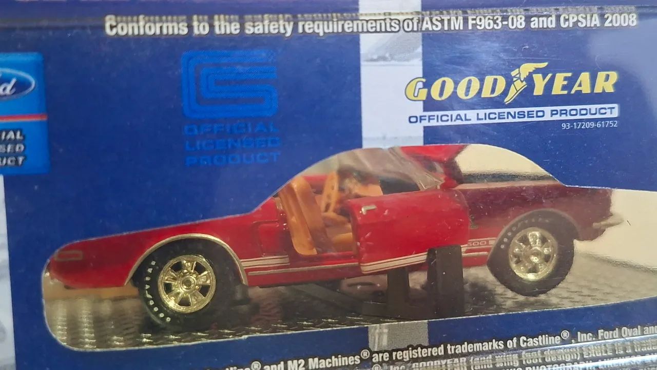 Shelby Cobra GT 500 1968 1:64 m2 machines  - Foto 3