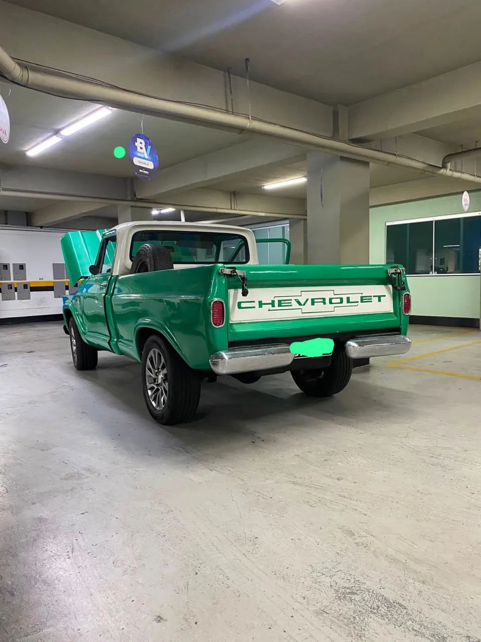 Chevrolet C-10 2.5/4.1 1975