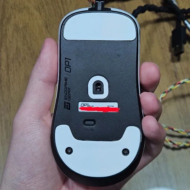 Mouse OP1 8K V2 Branco, com cabo modificado - Foto 3