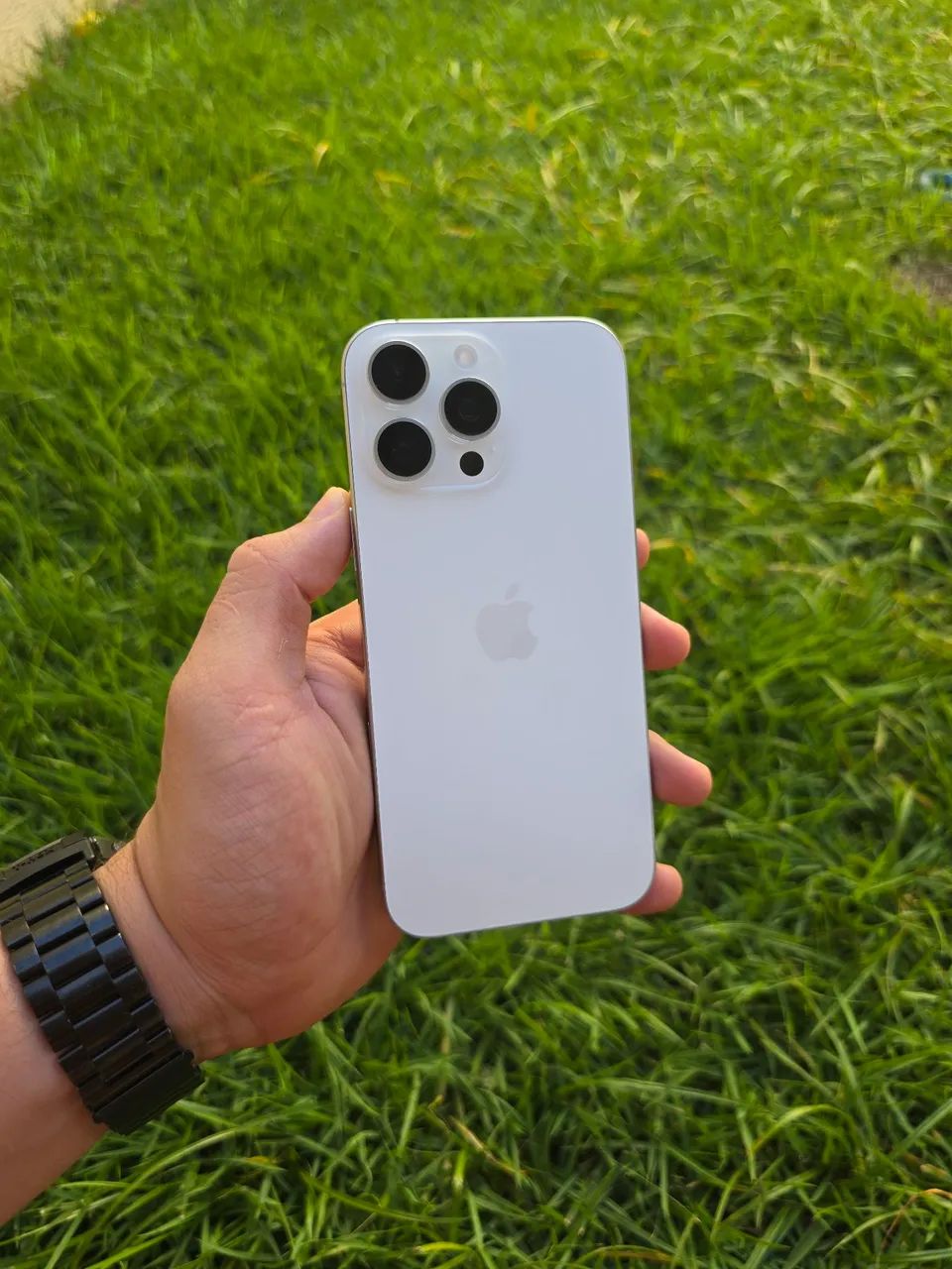 iPhone 16 Pro Max - Foto 3