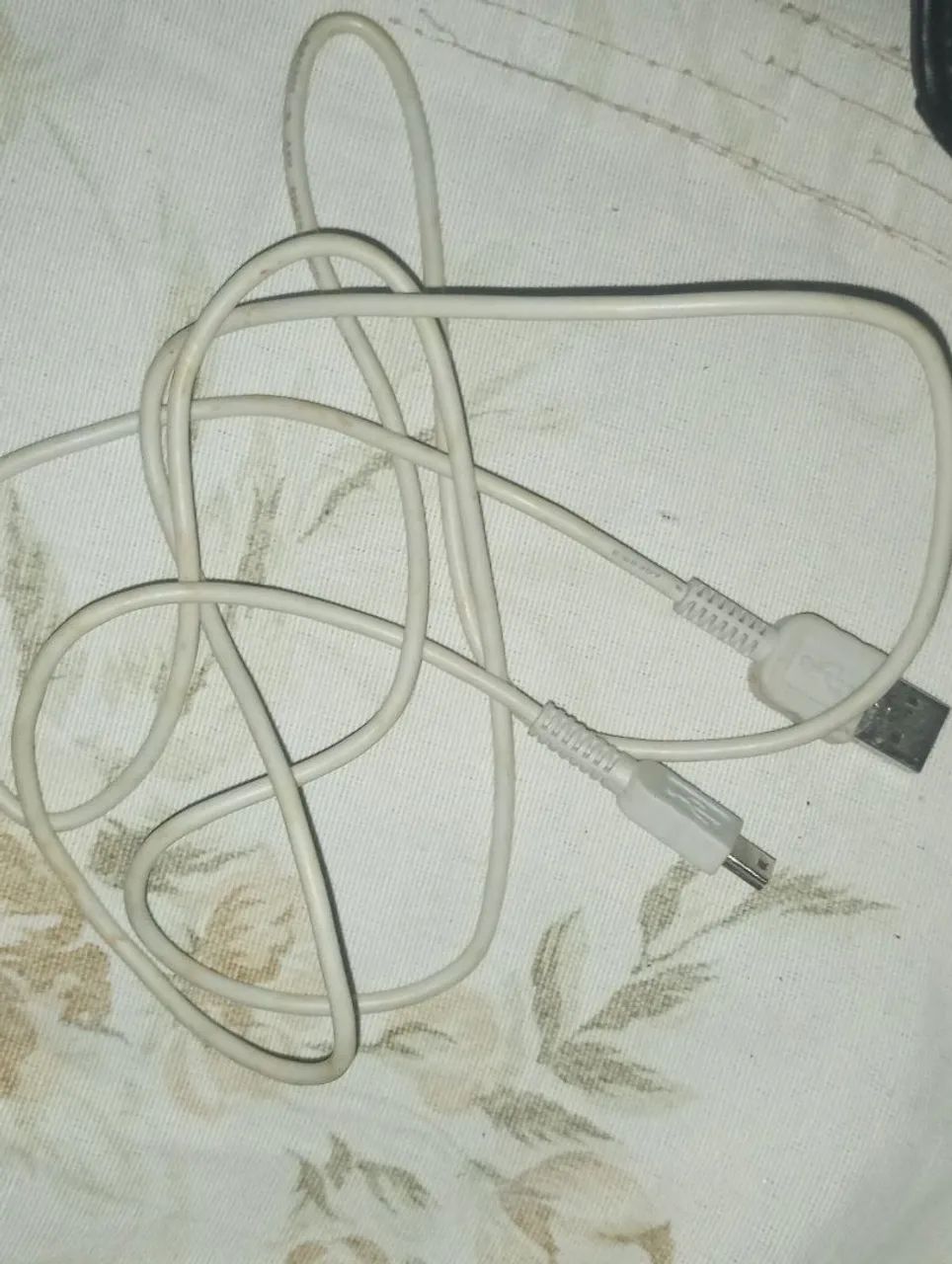 sou a segunda dona dessa câmera, comprei ela recentemente, mas não uso, esta a venda. - Foto 4