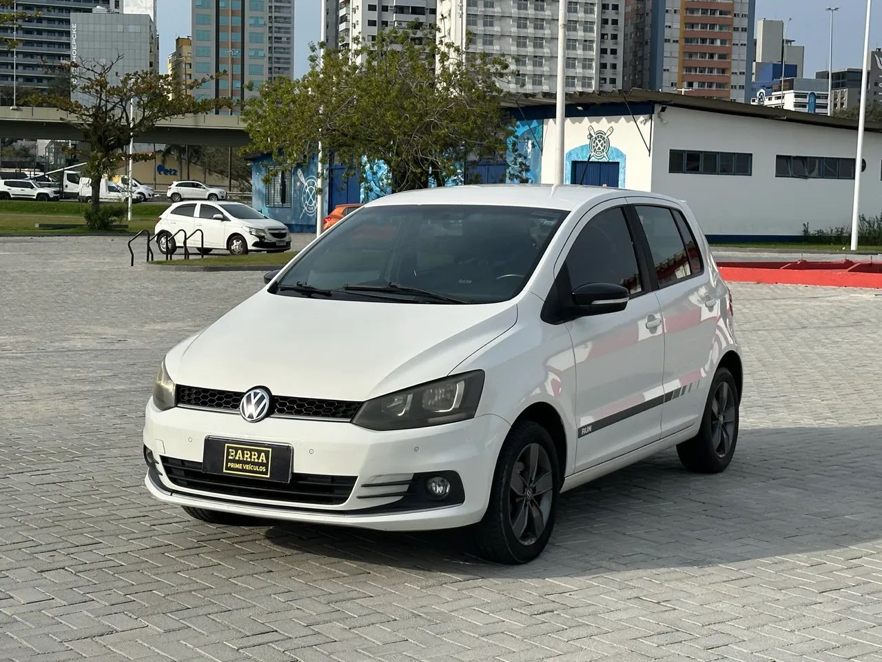 Volkswagen Fox RUN 1.6 Flex 8V 5P 2017 - Foto 5