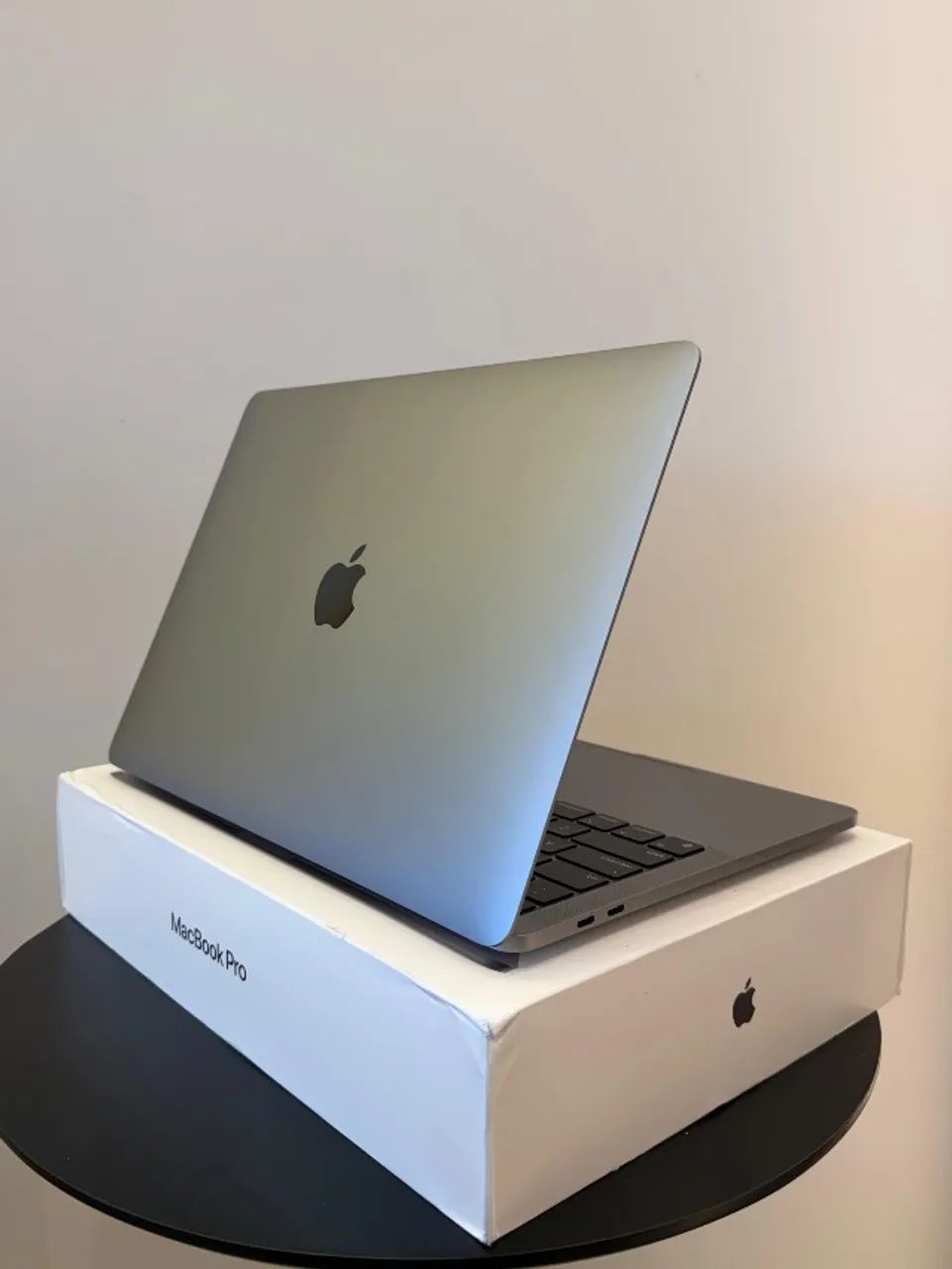 MacBook Pro M1 256gb - 8gb RAM - Foto 2
