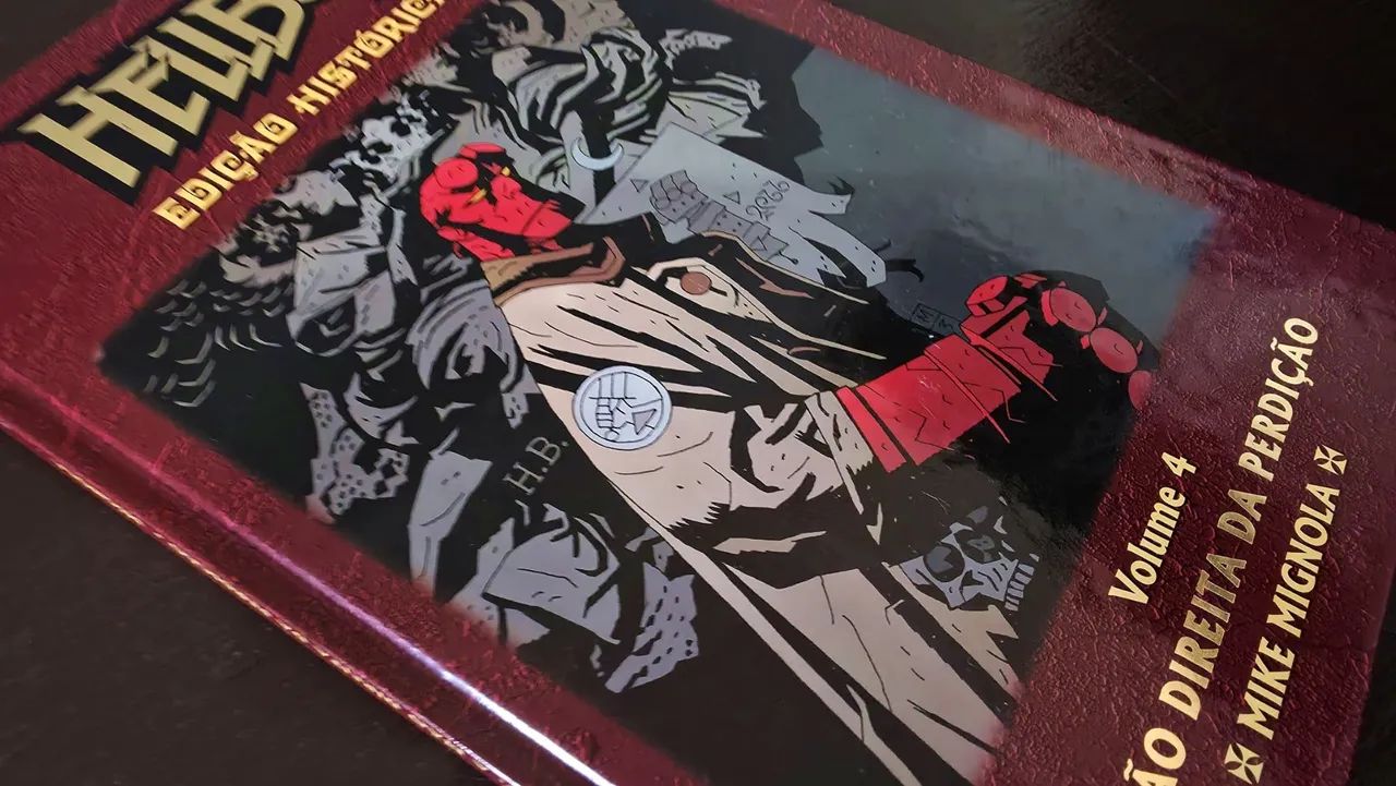 Hellboy - Edição Histórica Vol. 4 - A Mão Direita da Perdição- HQ Mythos - Foto 2