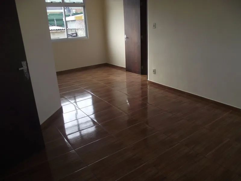Otimo apto AMPLO - 02 quartos com DCE