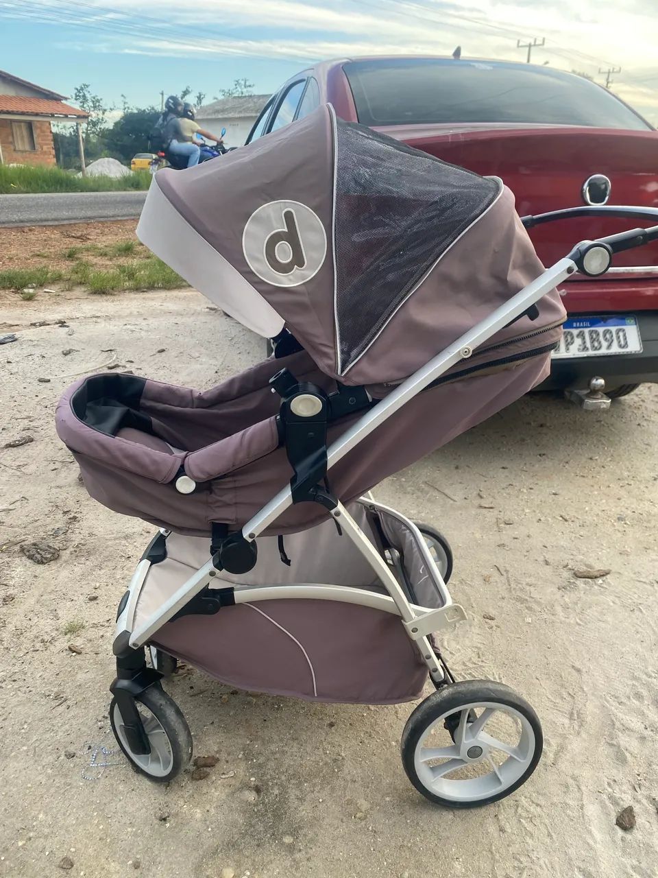 Carrinho de passei com bebê conforto  - Foto 3