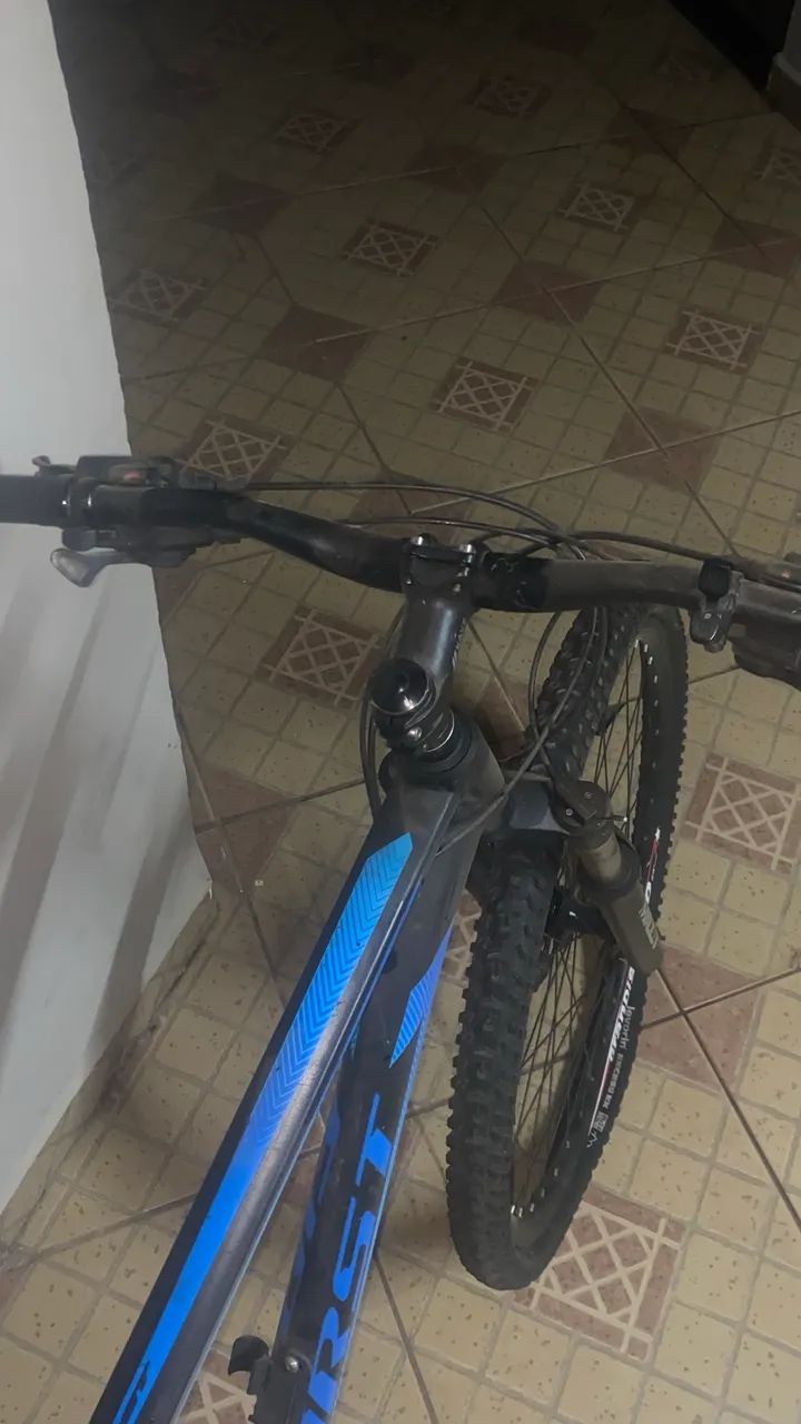 Bicicleta MTB aro 29 - Foto 4