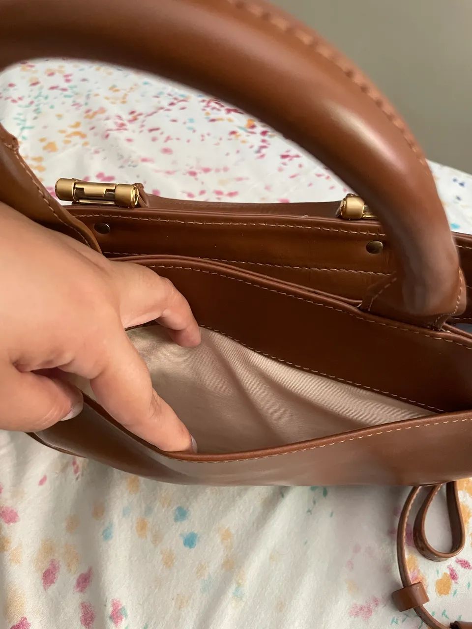 Bolsa arezzo em couro - Foto 5