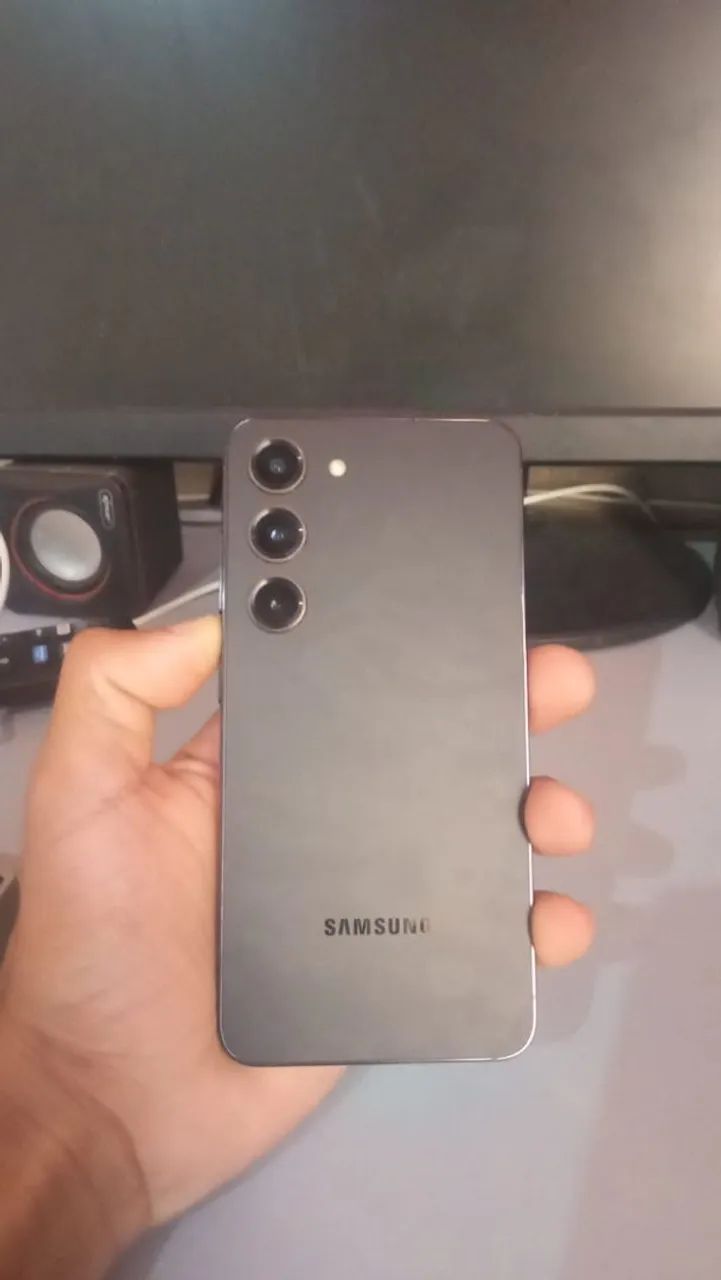Galaxy S23 128GB / 8GB RAM - Foto 2