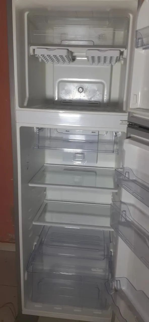 Geladeira Eletrolux  - Foto 2