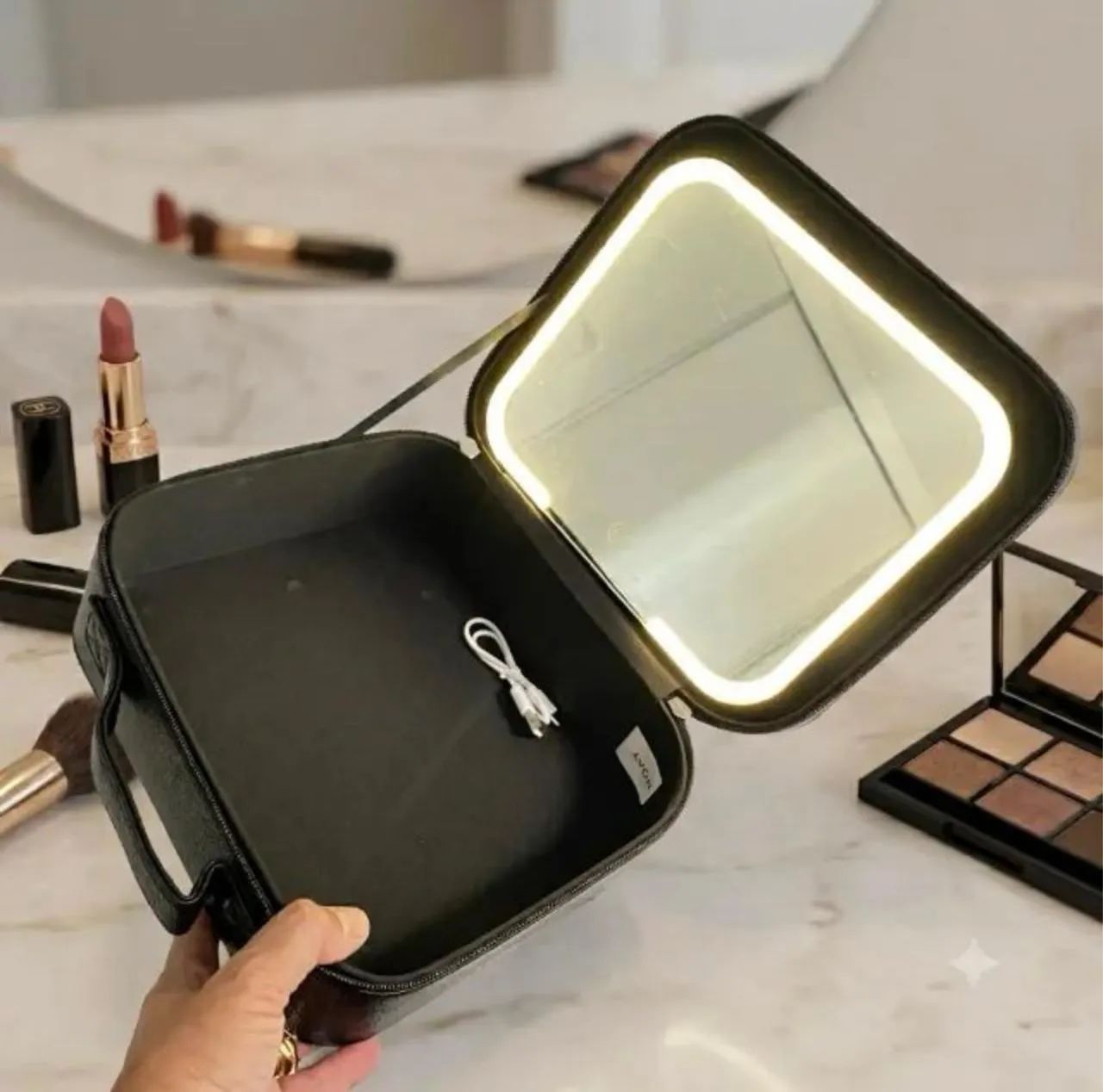 Case com espelho e led preta - Avon