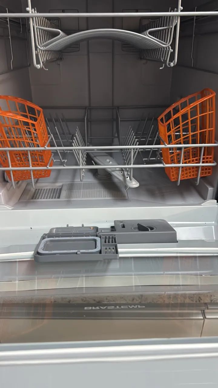 Lava louça 8 Brastemp 