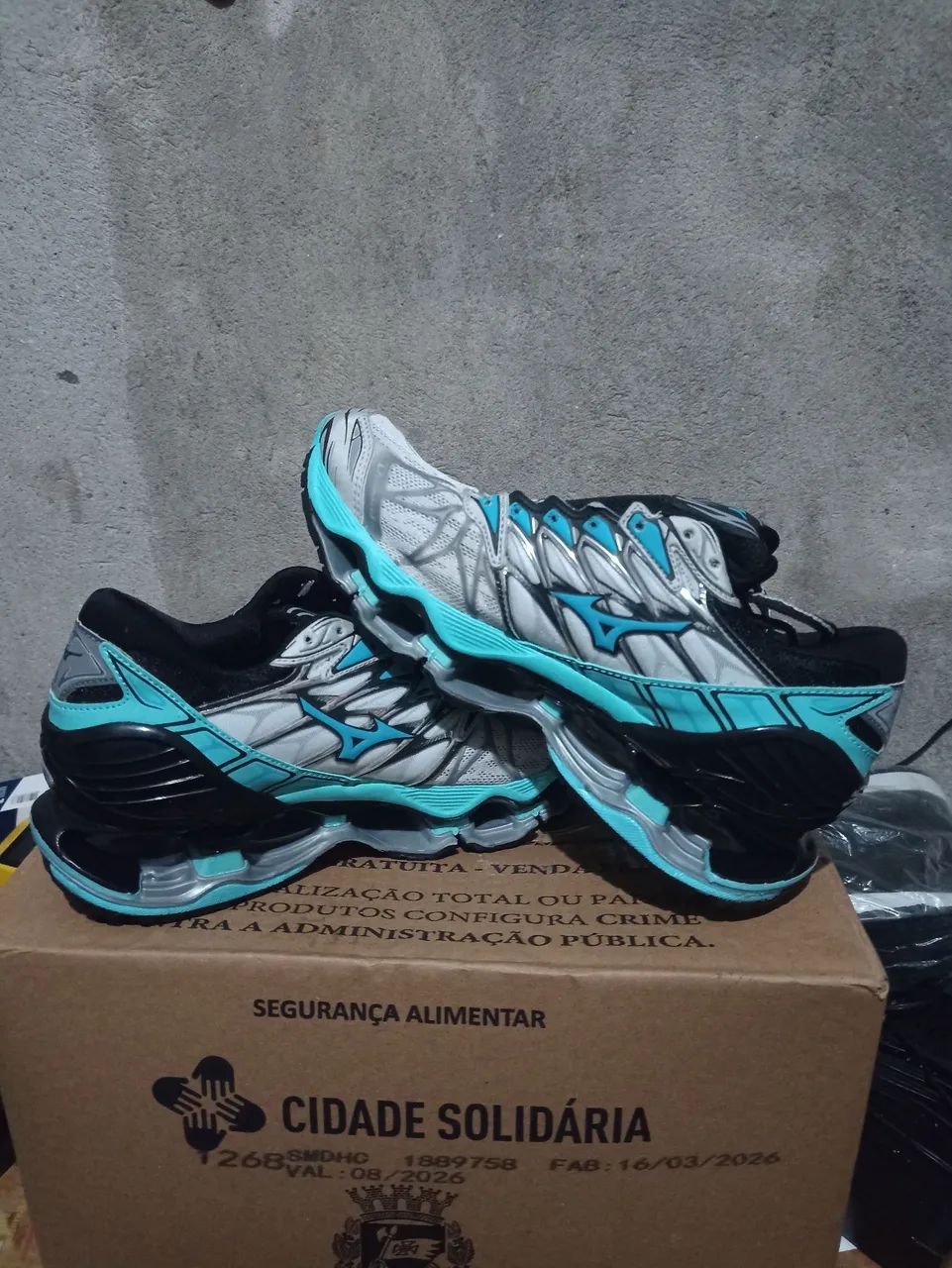 Mizuno 