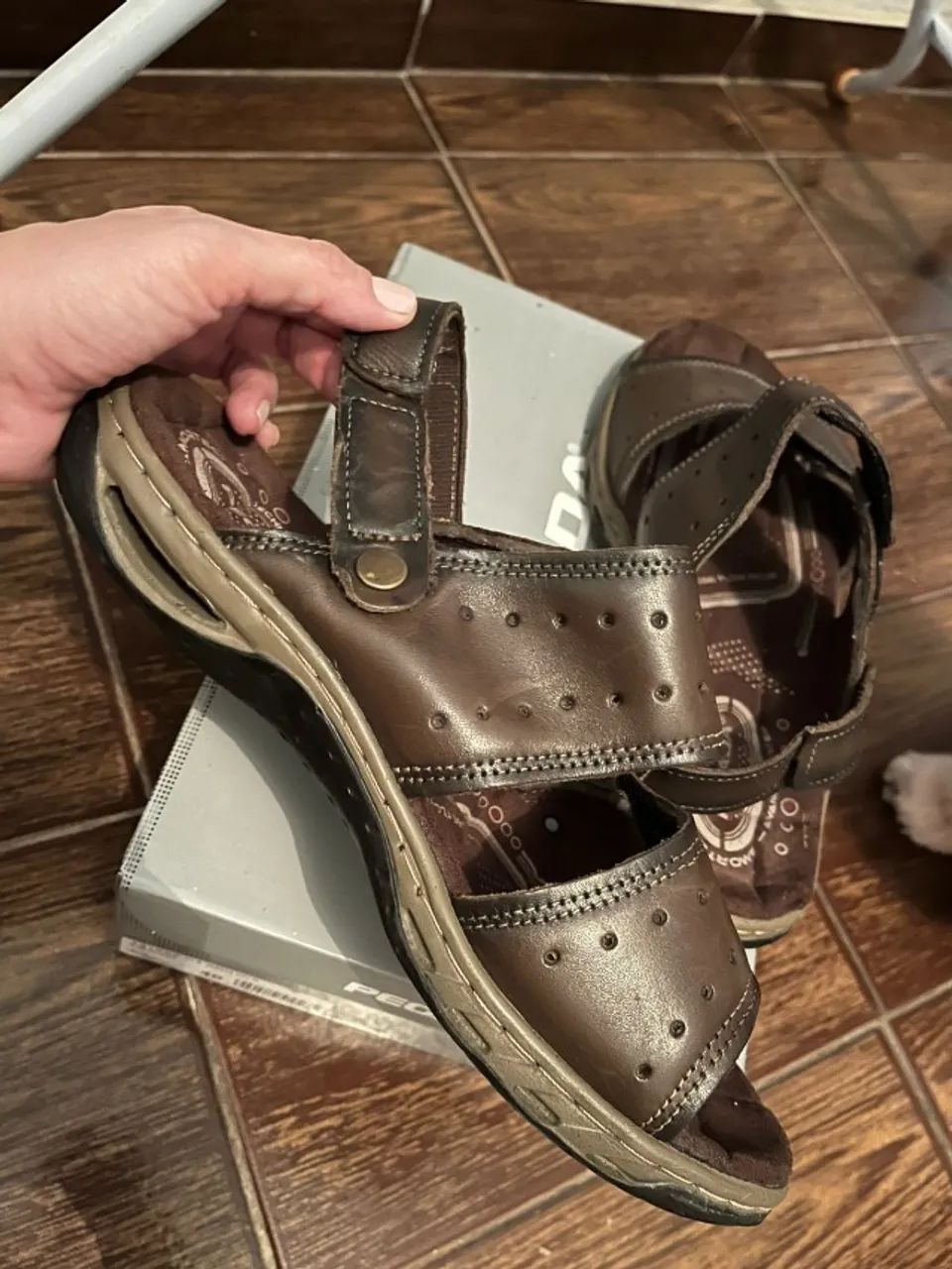 Sandália em Couro Masculina 40