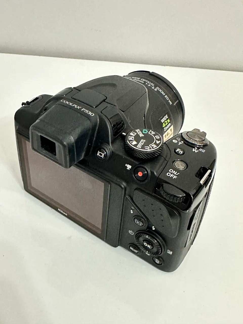 nikon coolpix p530
