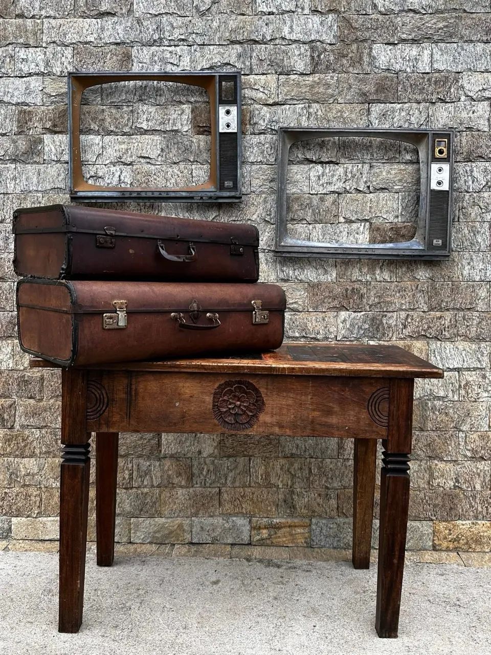Malas antigas de couro funcional&decorativa  - Foto 3