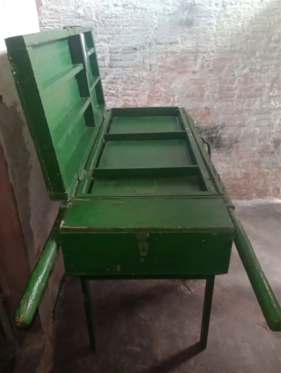 Carroça de vender coisas da Bomboniere
