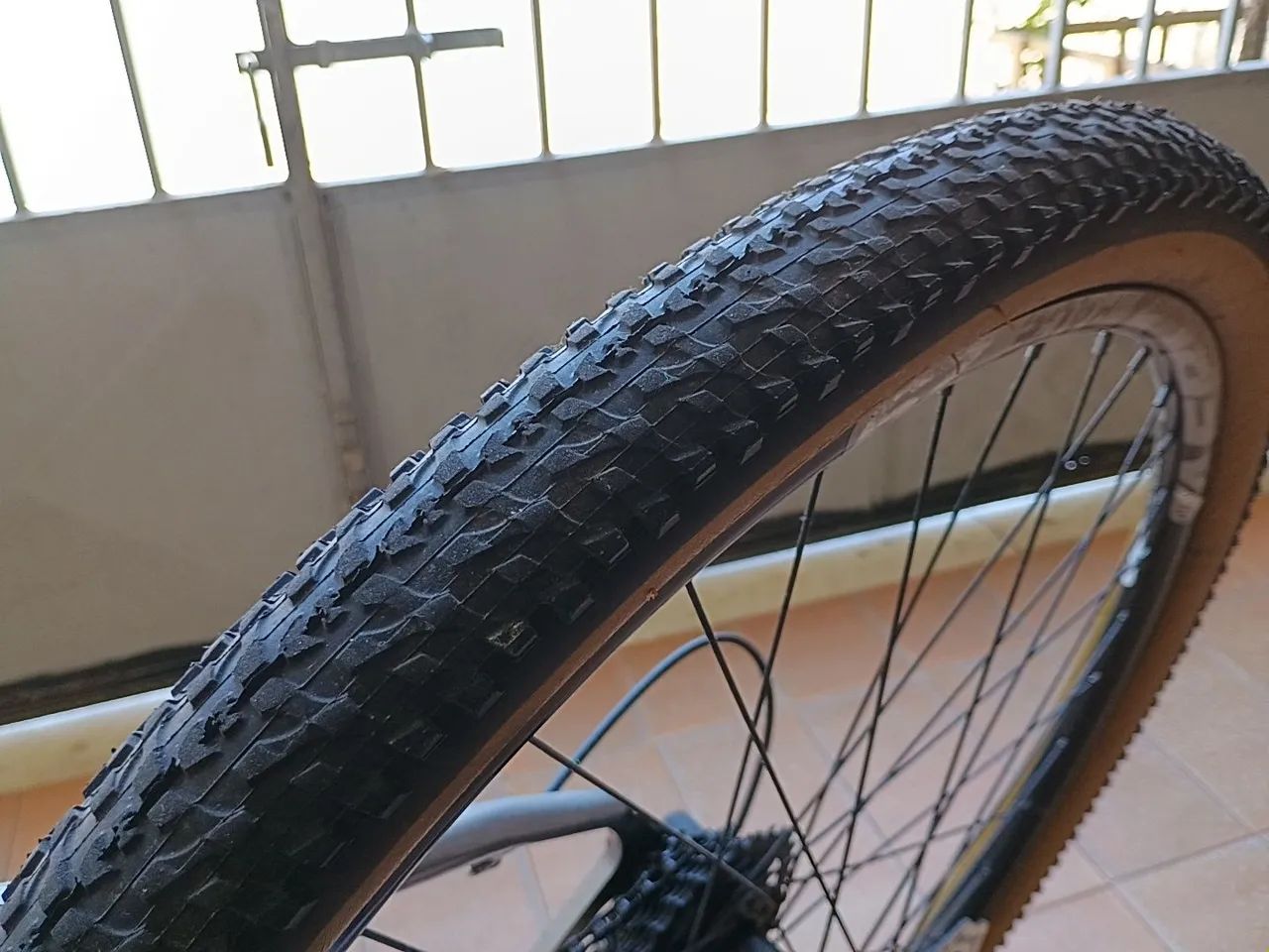 Vende - se bicicleta KSW aro 29 - Foto 4