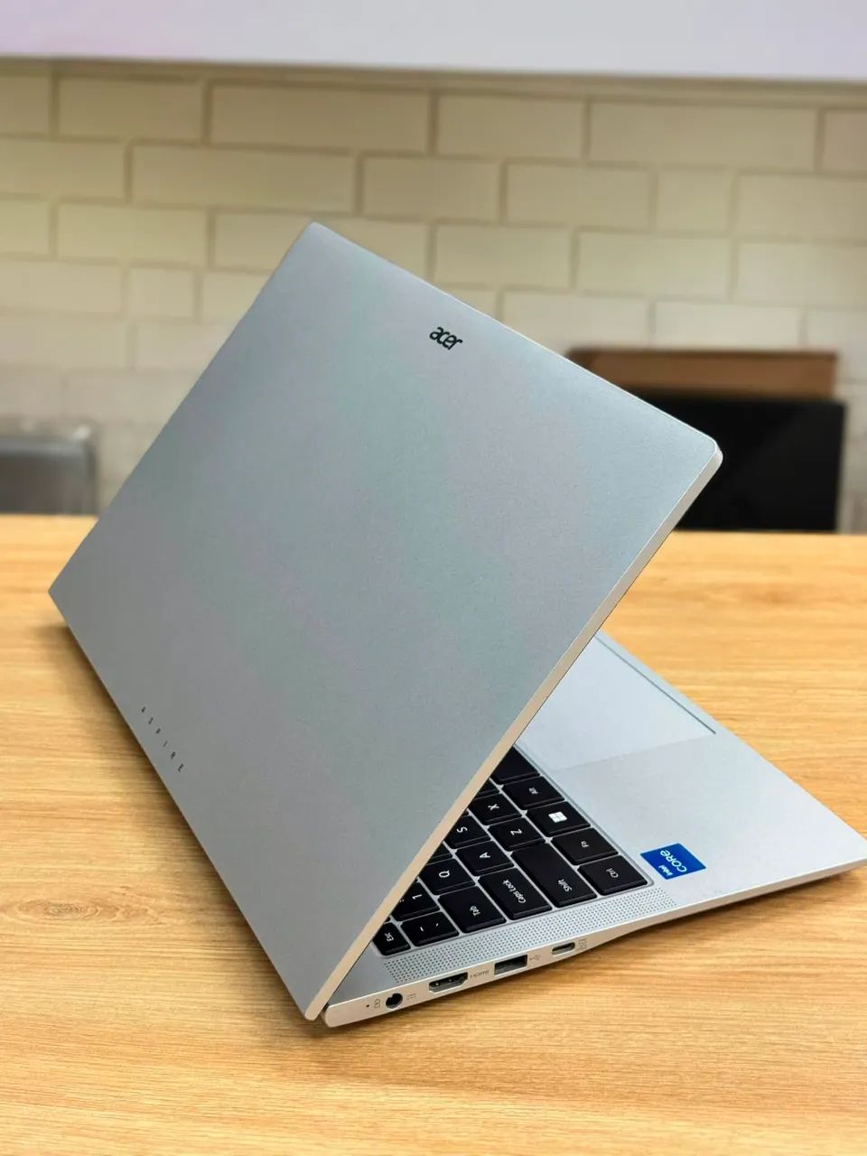 Notebook Acer Aspire seminovo em excelente estado! - Foto 5