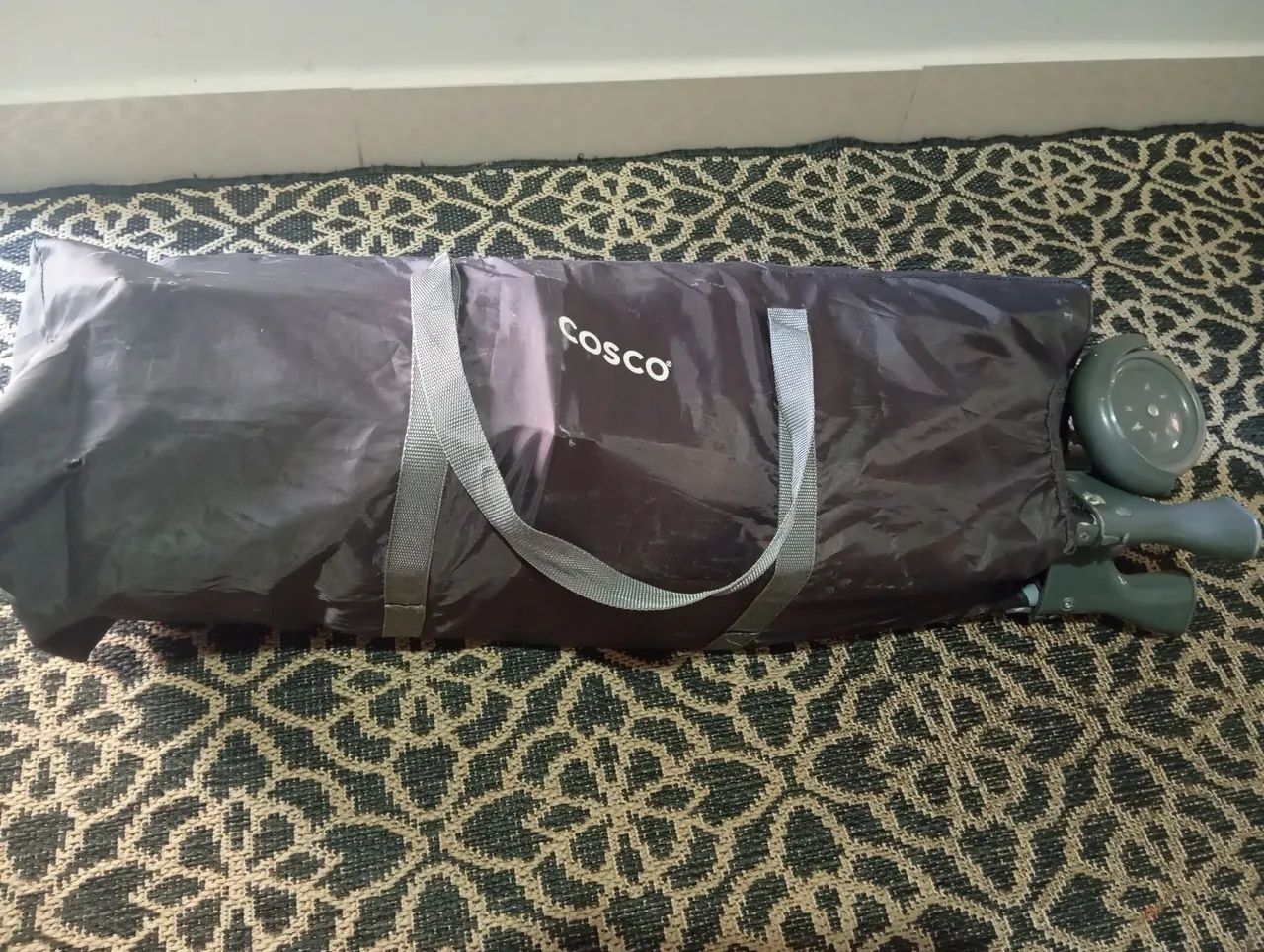 Vendo berço portátil  - Foto 2