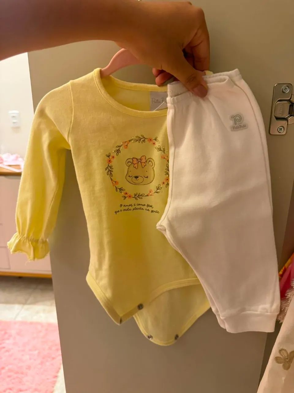 Roupas de neném 