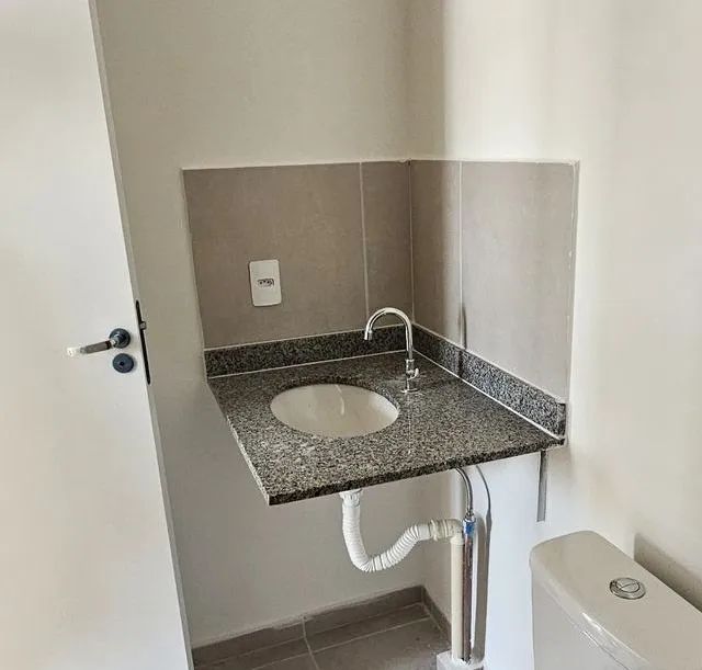 Bathroom Sink with Granite Countertop - 75 cm x 60 cm