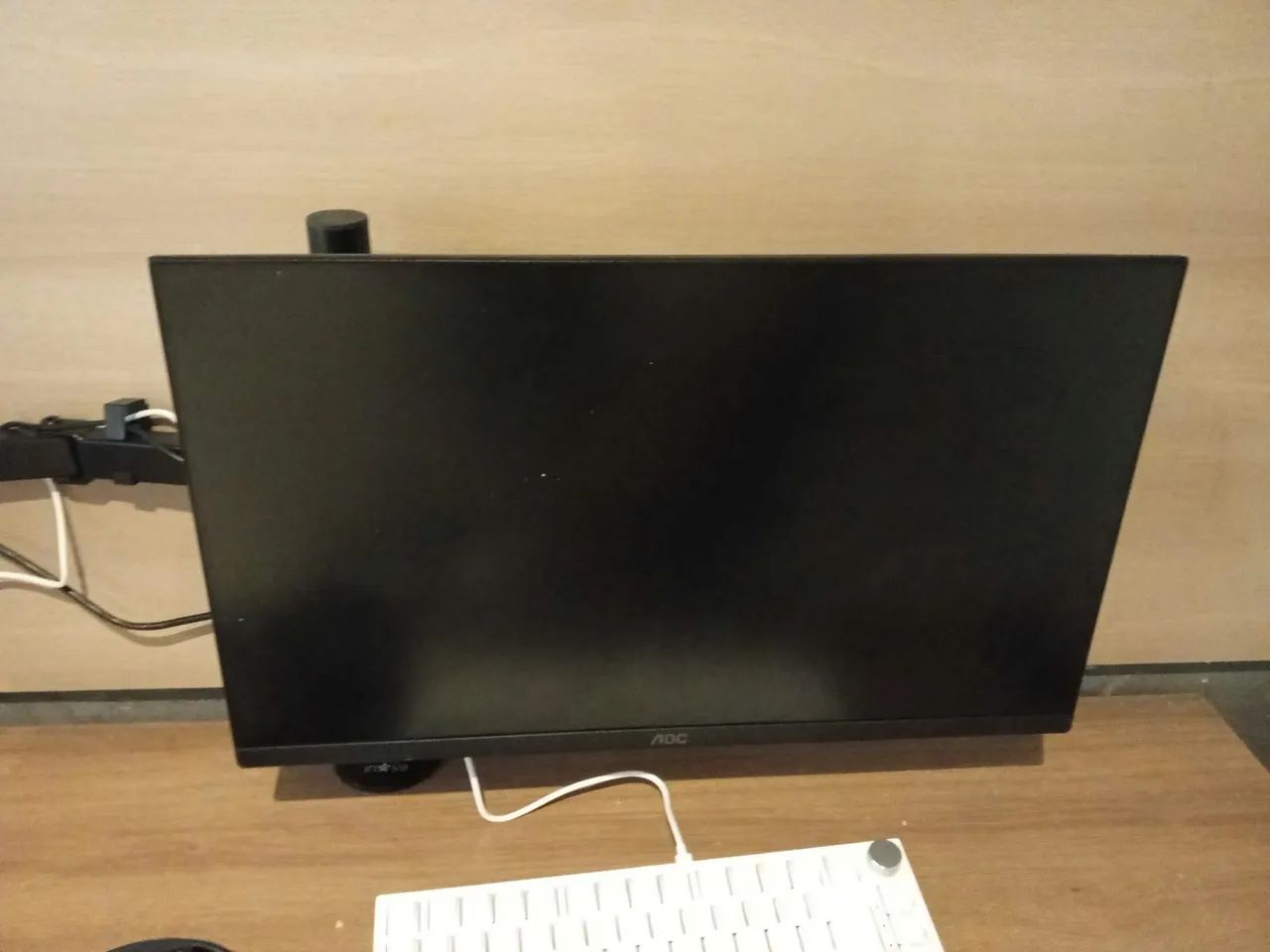 Monitor aoc 24