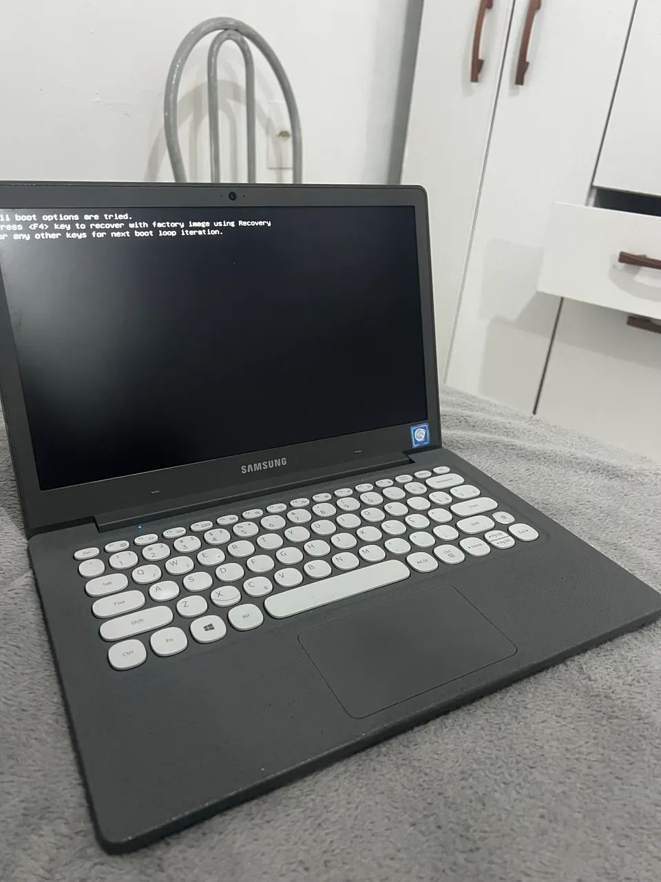 Notebook Samsung leia o anúncio  - Foto 2