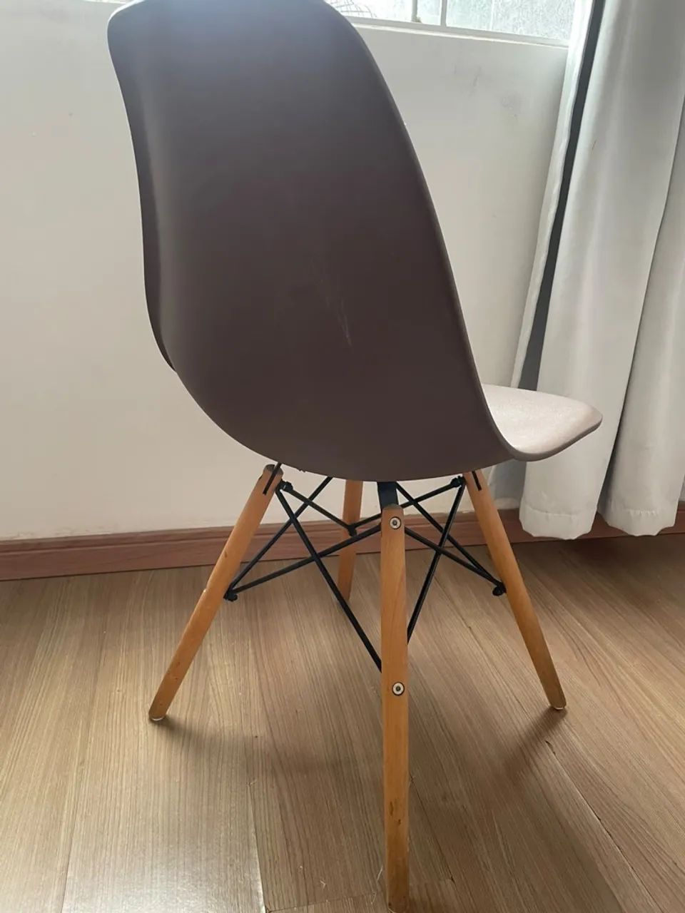 Cadeira para mesa de jantar pé palito 