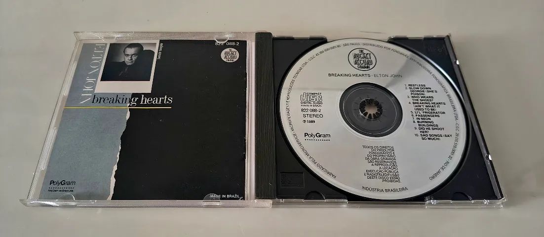 CD Elton John - Breaking Hearts - Rocket Record - Polygram - Ind. Brasileira - Foto 3